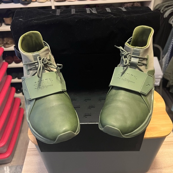 EUC Fenty by Rihanna Trainer Hi - Made by Puma - Picture 3 of 9